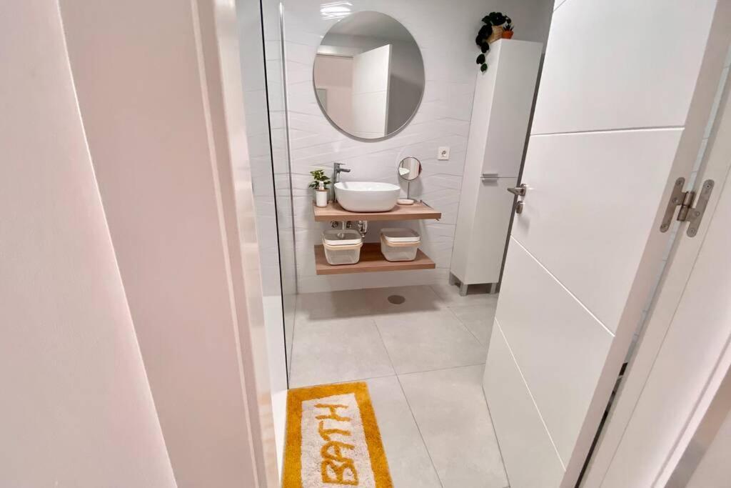 Апартаменты Oasis View Lanzarote Коста-Тегисе Экстерьер фото